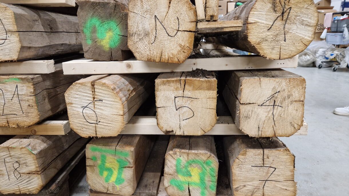 Bjelker som skal ombrukes