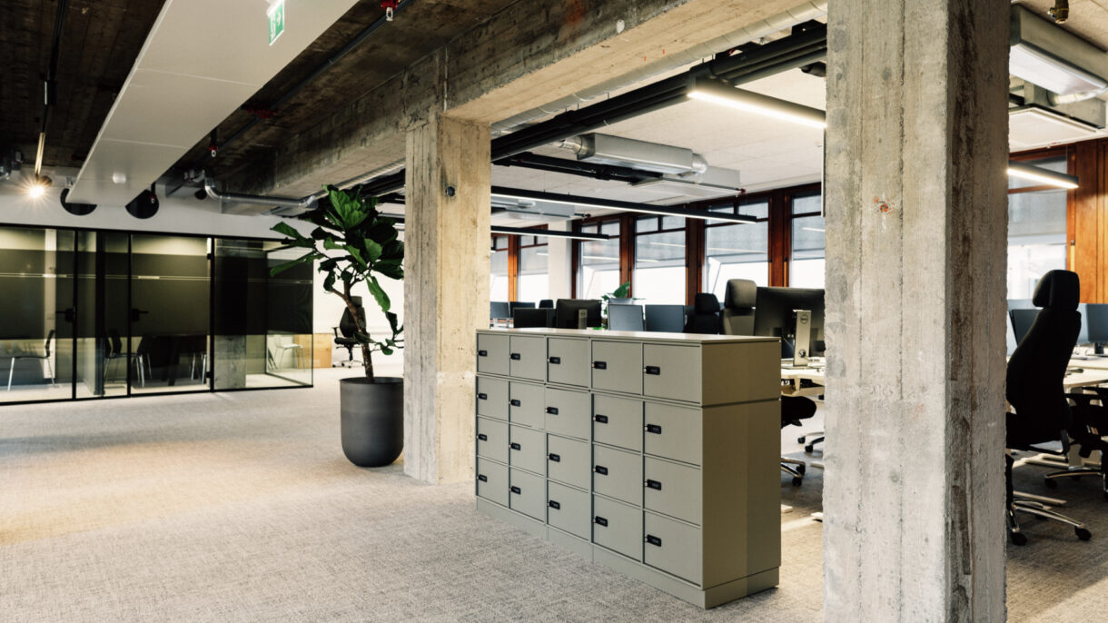 Interiør kontor. Foto.