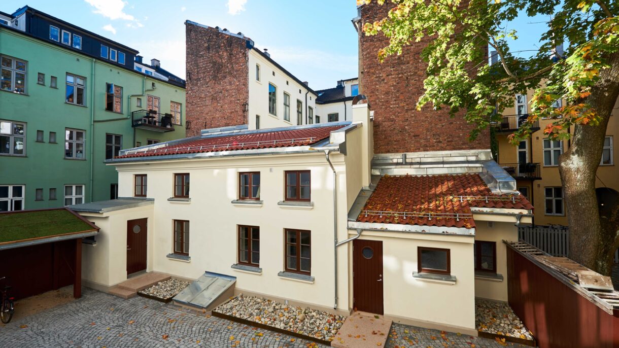 Nå kan du besøke Bergsliens gate som Boligbygg nylig har rehablitert. Foto: Eivind Røhne