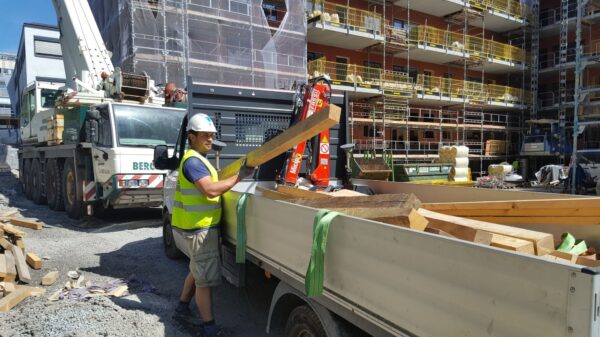 13. oktober inviterer Nasjonal kunnskapsarena for ombruk i byggebransjen til en digital samling om erfaringer med og behovene for digitale ombruksløsninger. Foto: Resirqel AS