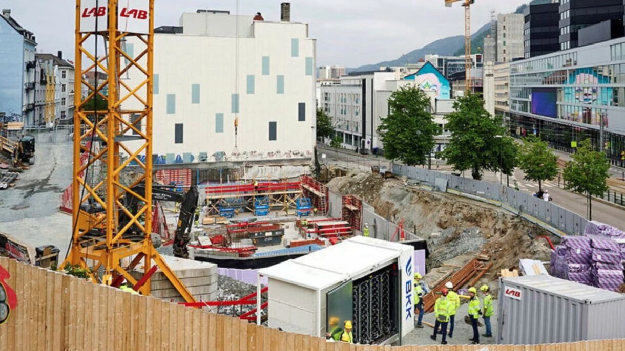 Neste søknadsfrist for utlysningen "Utslippsfrie bygge- og anleggsplasser" er 3. desember 2021. Foto: BKK