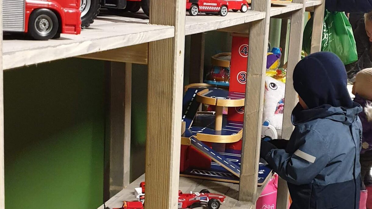 Det nye ombrukssenteret er perfekt for julegavehandling. Foto: FutureBuilt