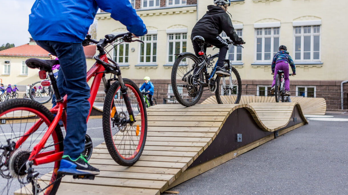 T Lauluten T5 B9322 72dpi