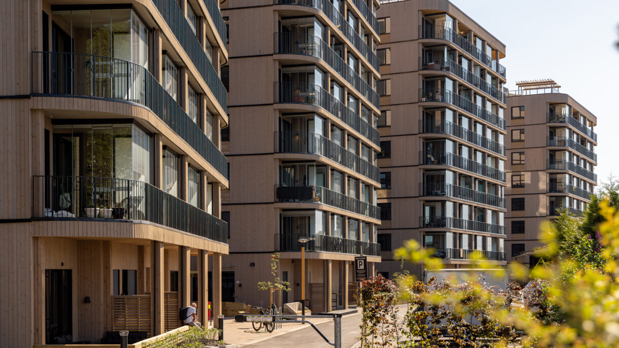 FutureBuilt-prosjektet Fyrstikkbakken 14 i Oslo er blant finalistene til Statens arkitekturpris. Foto: Veronika Moen, AF Eiendom og Birk & co