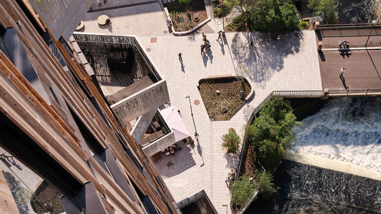 2015120 OS N1310 publication