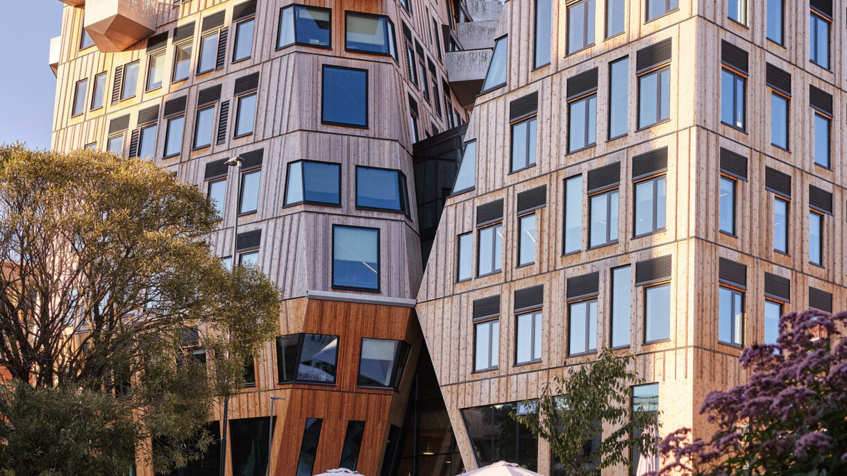 2015120 OS N1322 publication