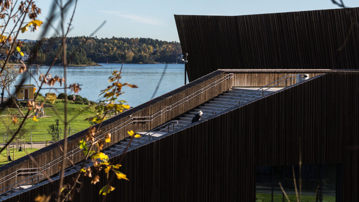 Holmen svømmehall - utsikt Foto Tove Lauluten