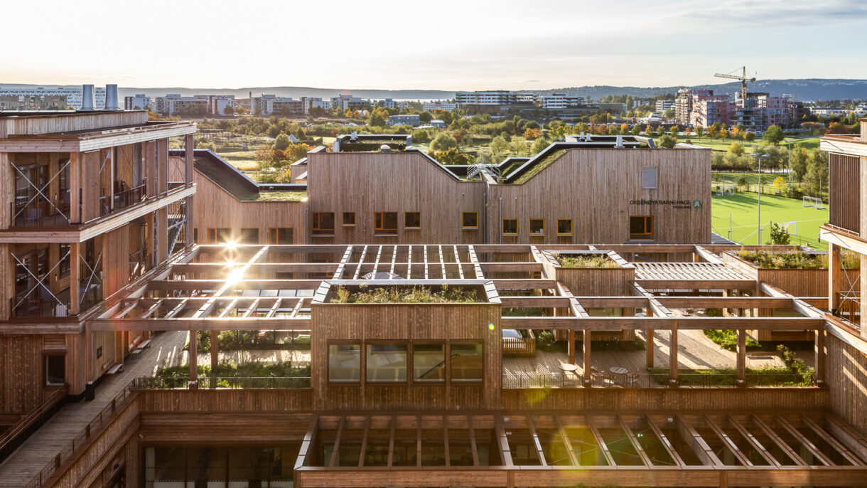 T Lauluten R6 1971 web 72dpi