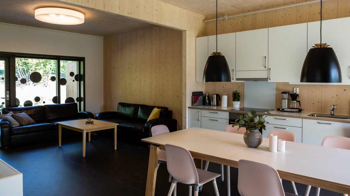 T Lauluten T5 B5440 web 72dpi