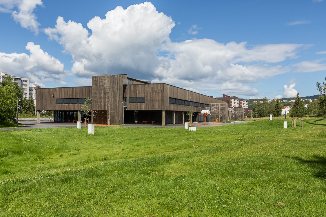 Granstangen skole og grønn skolegård