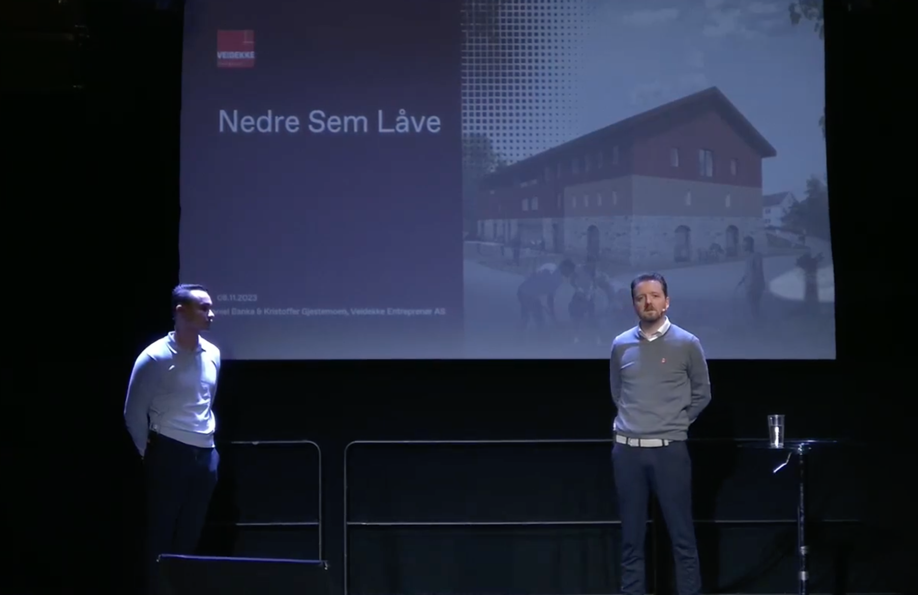 Daniel Banka og Kristoffer Gjestemoen på plast-møte