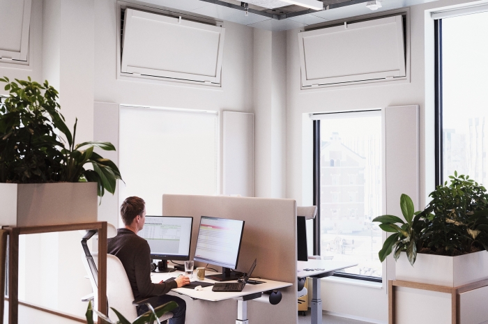 Kontorlokalene i Vertikal Nydalen har naturlig ventilasjon. Foto: Lars Petter Pettersen/Snøhetta